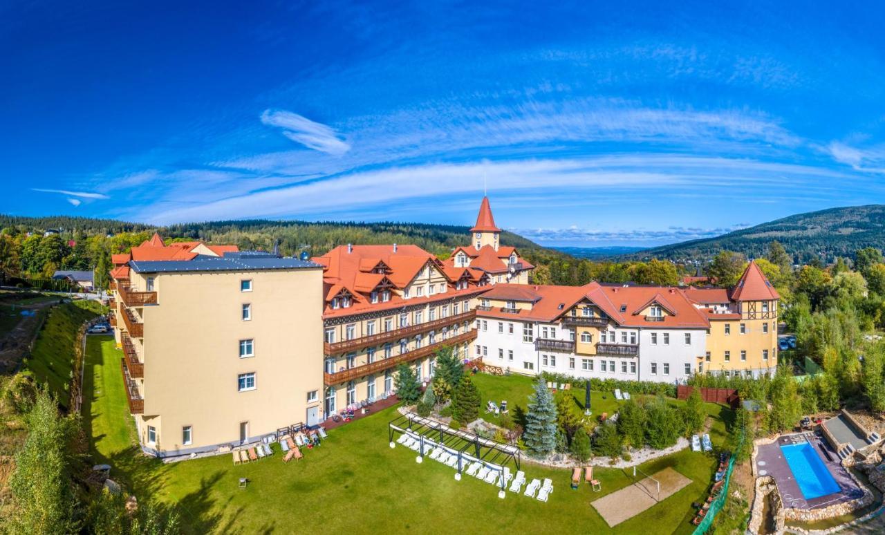 St Lukas Medical & Spa Сверадув-Здруй Экстерьер фото